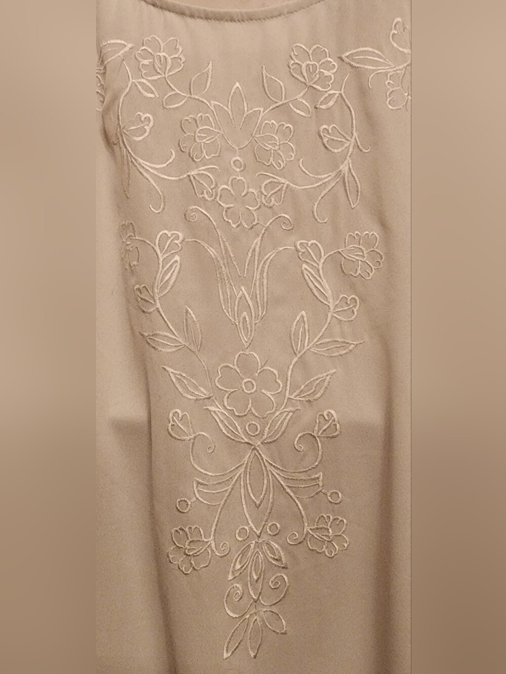 Torrid Size 3 White IVY LS Georgette Embroidered Hi-Low Tunic - Picture 3 of 11